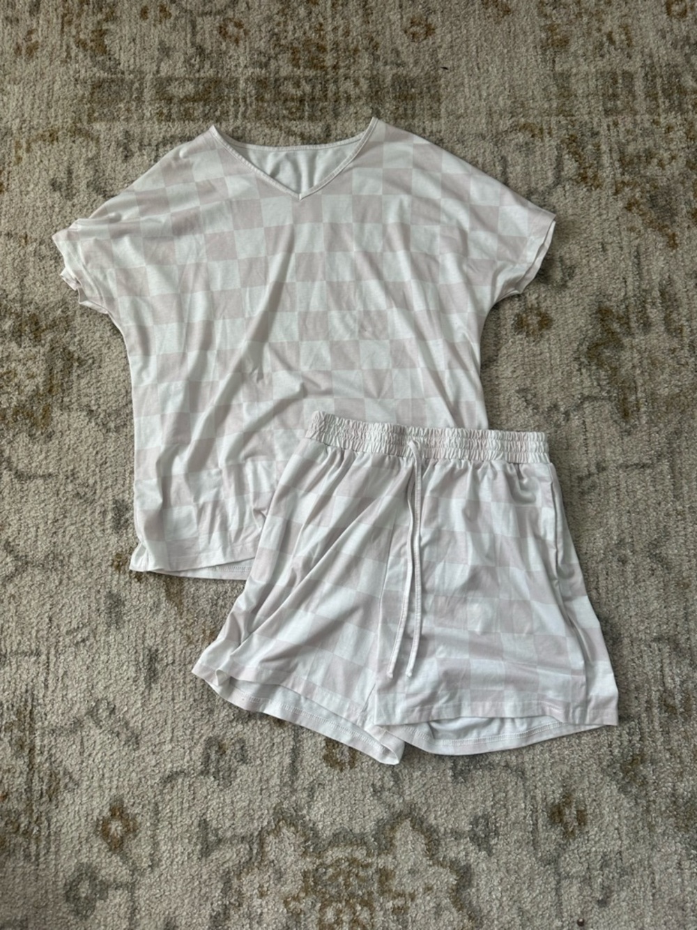 Ladies' Lightweight beige Checker V-Neck shorts Set